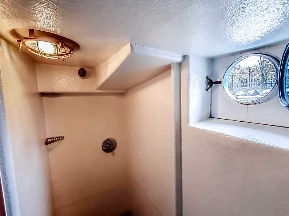 Amsterdam Hotelboat