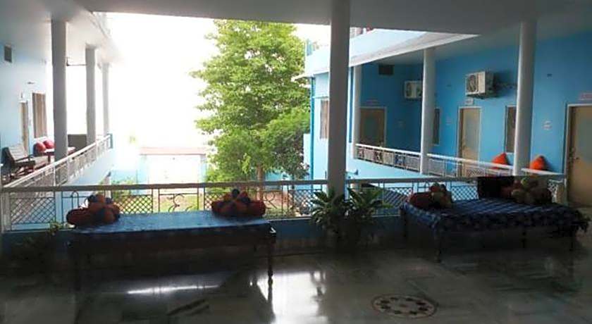 Sri Yoga Mandir Guest House
