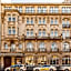 Hotel Monopol - Central Station