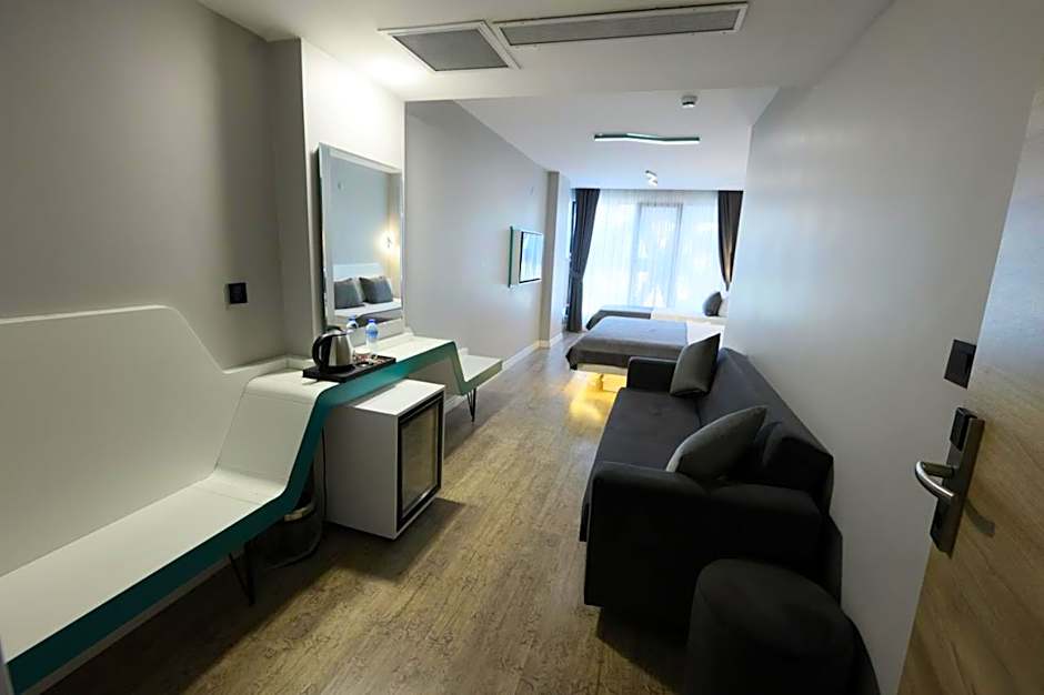 Midis Otel