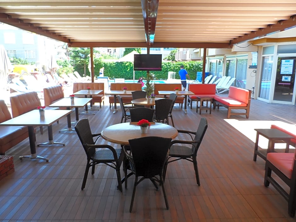 Sebnem Apart & Studio