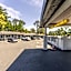 Monterey Surf Inn