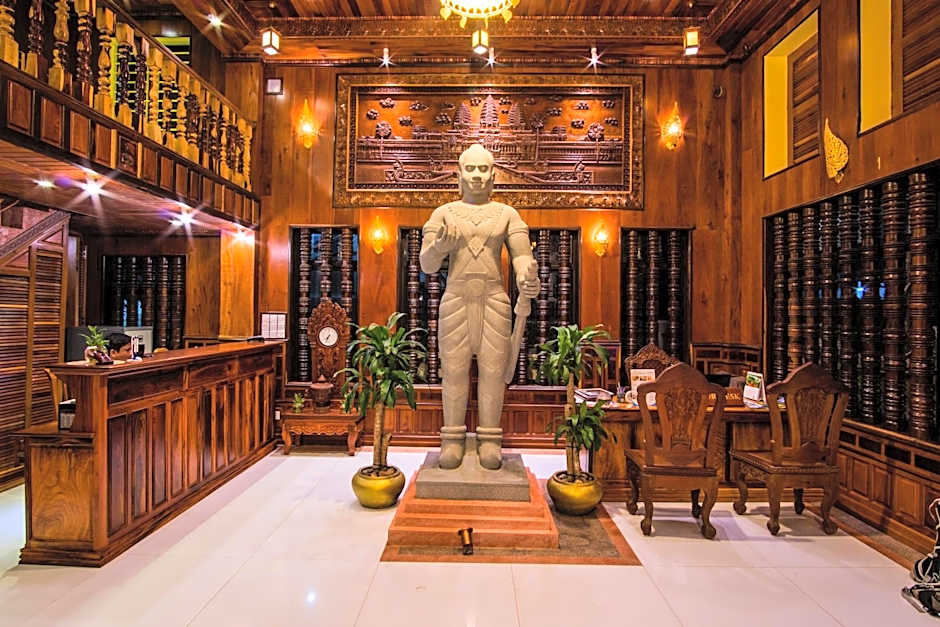 Hello Cambodia Boutique