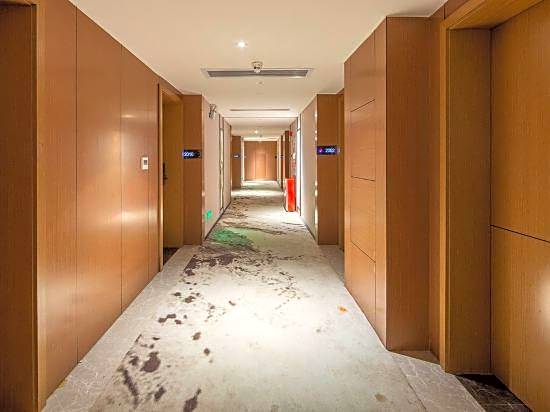 Wenhua International Apartment (Beijing Road Pedestrian Street Store)