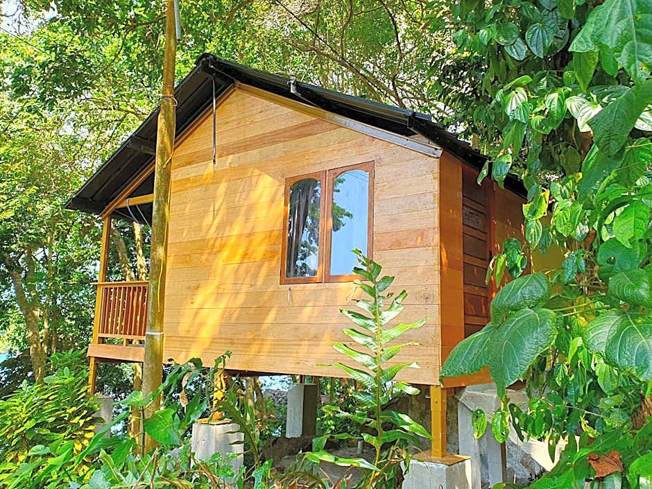 Santi Garden Bungalows