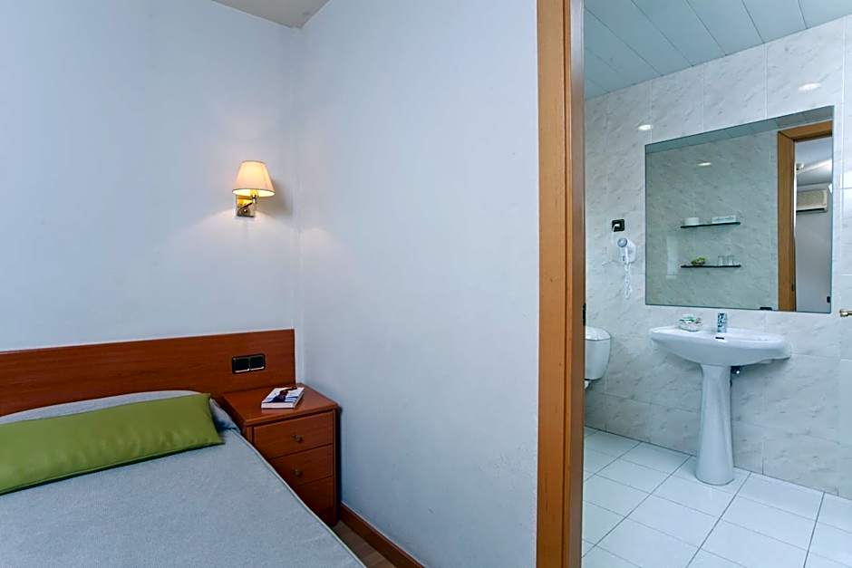 Hotel Everest