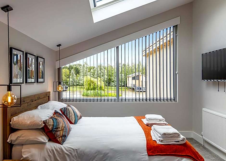 Woad Mill Lakeside Lodges