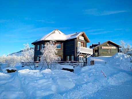 Arctic Polar Holiday Village
