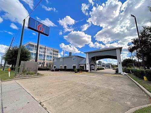 Motel 6 Houston, TX - I-10 West