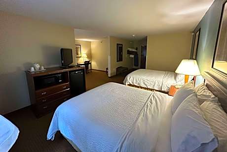 2 Queen Beds Non-Smoking