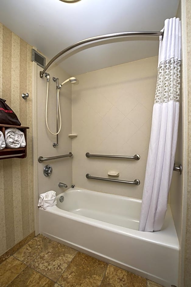 Hampton Inn Portsmouth Central