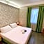Hotel Embassy