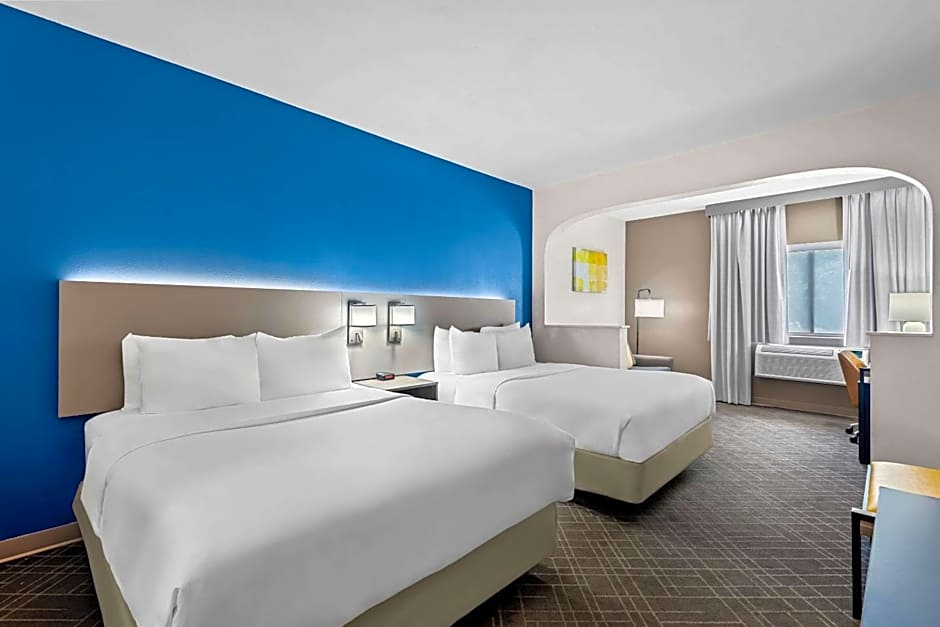 Comfort Suites Denver North - Westminster