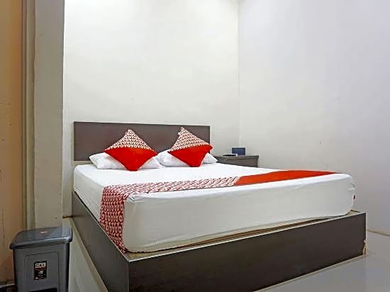 Hotel O Dalle 5151 Jeneponto Near Patung kuda, Jeneponto