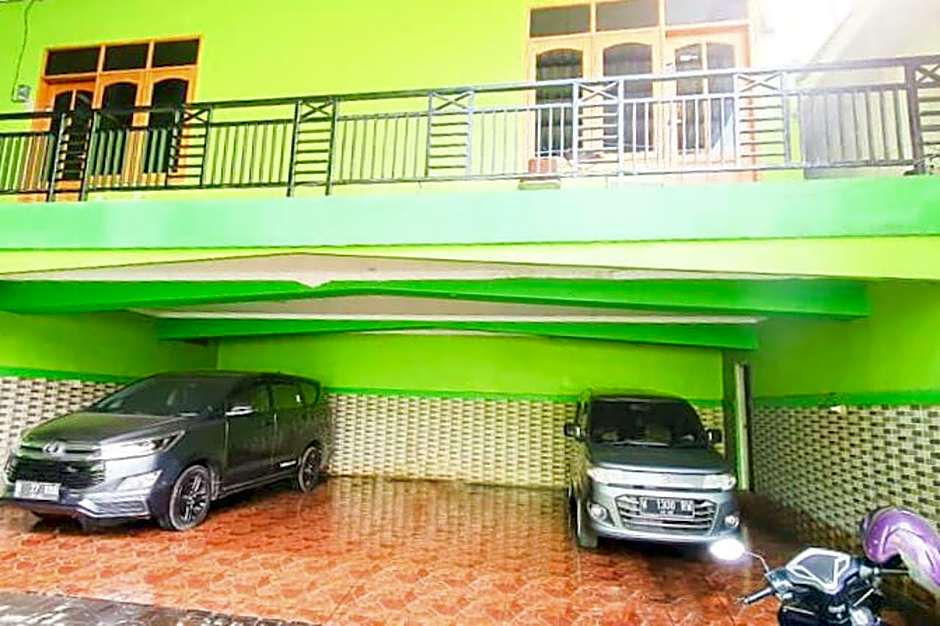 Green Kanca Syariah Guest House Mitra RedDoorz