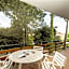 Imperiale Apartment by Mmega