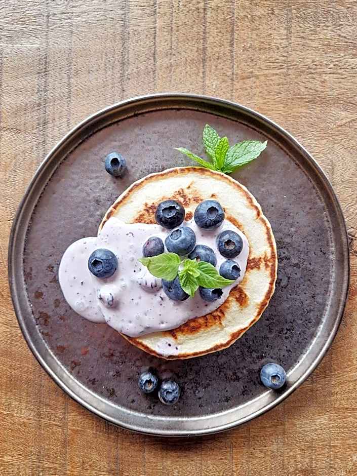 SALT LIPS - Azores Surf Experience