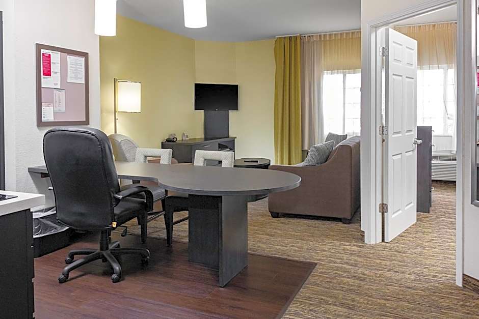 Candlewood Suites Warner Robins By IHG