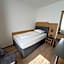 Boutique Hotel zum Ziel - Modern Stay near Basel