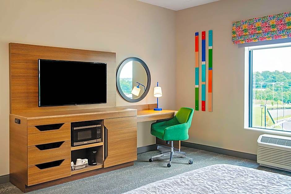 Hampton Inn By Hilton & Suites Raleigh Midtown, NC