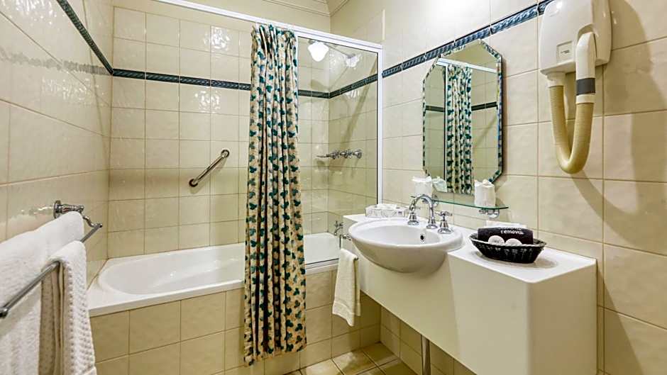 Royal Exchange Hotel