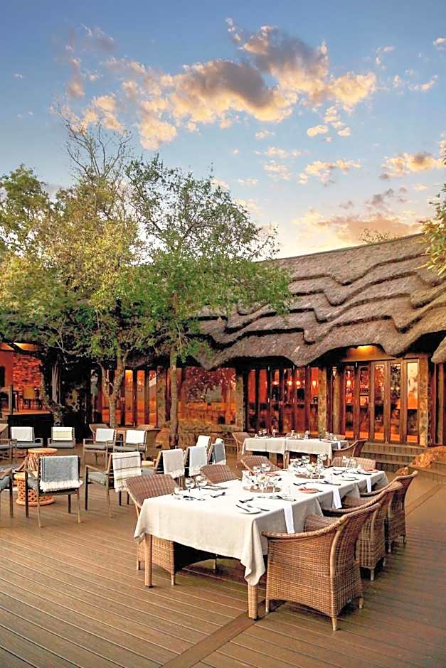 Madikwe Hills Private Game Lodge