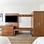 Holiday Inn Express & Suites Mountain View Silicon Valley By IHG