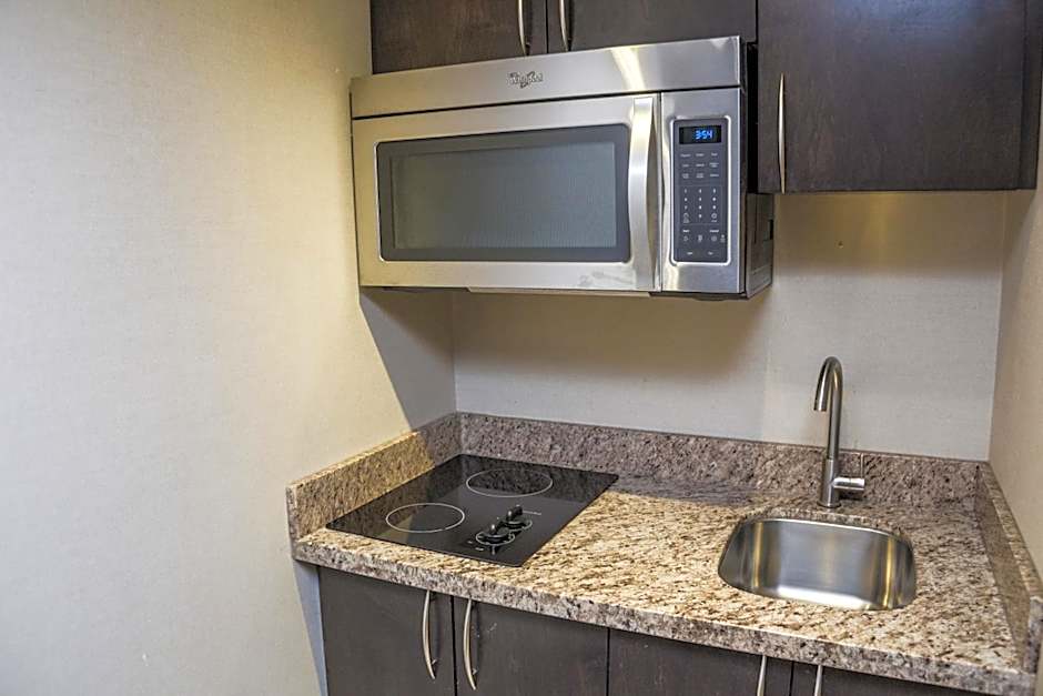 Mississauga Gate Inn