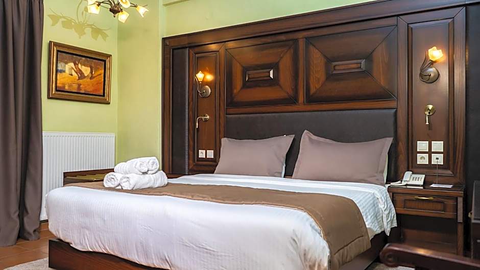 Dellas Boutique Hotel