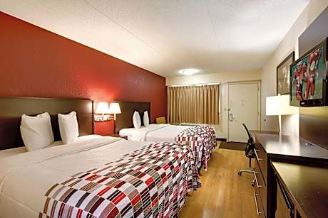 Deluxe 2 Queen Beds Non-Smoking