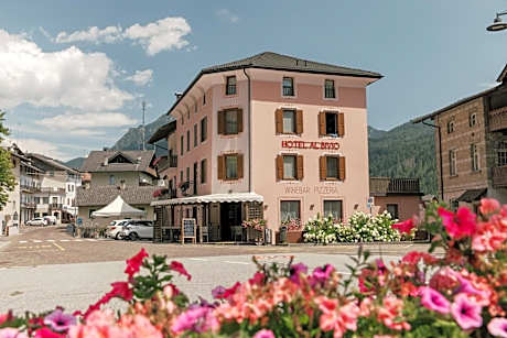 Al Bivio - Hotel & Apartments
