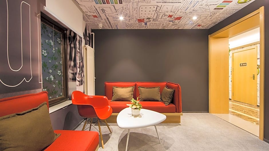 Ibis Hotel (Beijing East the Temple of Heaven Subw – Beijing, NY