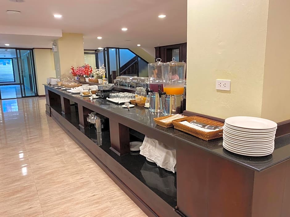 PM Hotel