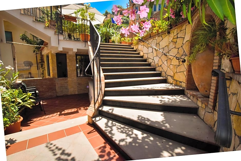 Hotel Condor
