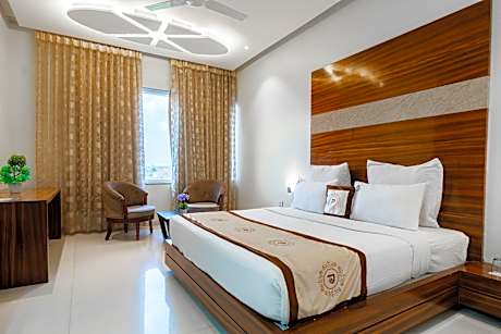 THE PRIME PARK HOTEL 