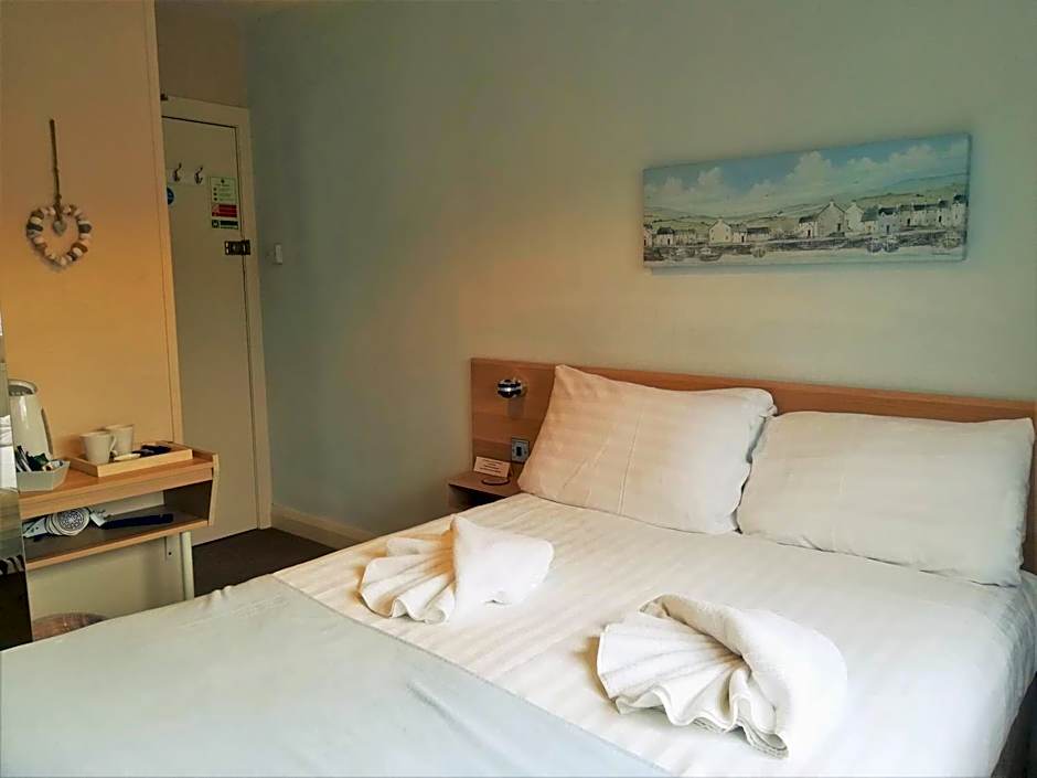 Photo 1 of 5 of Small Double Room
