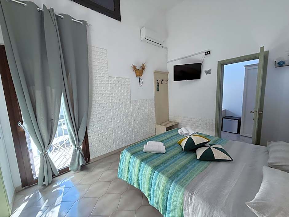 Bed and Breakfast Station