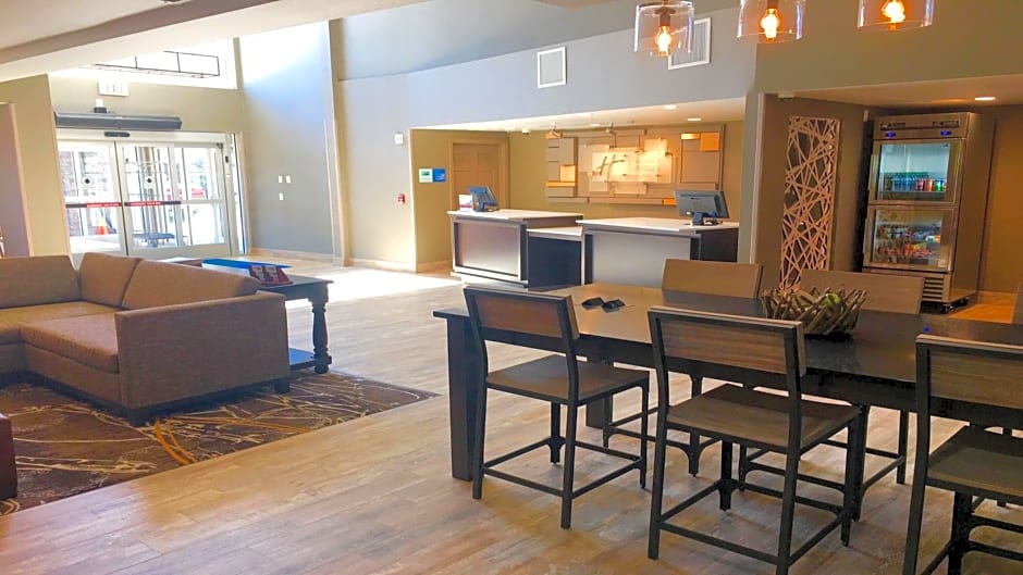 Holiday Inn Express Hotel & Suites - Paso Robles, an IHG Hotel