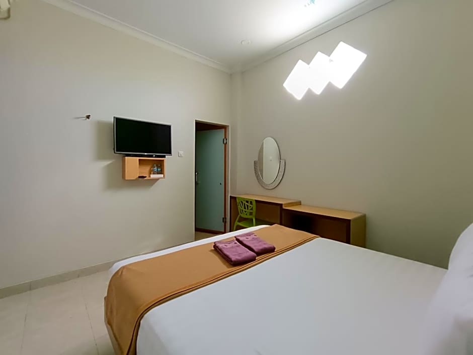 The Cabin Hotel Ngupasan