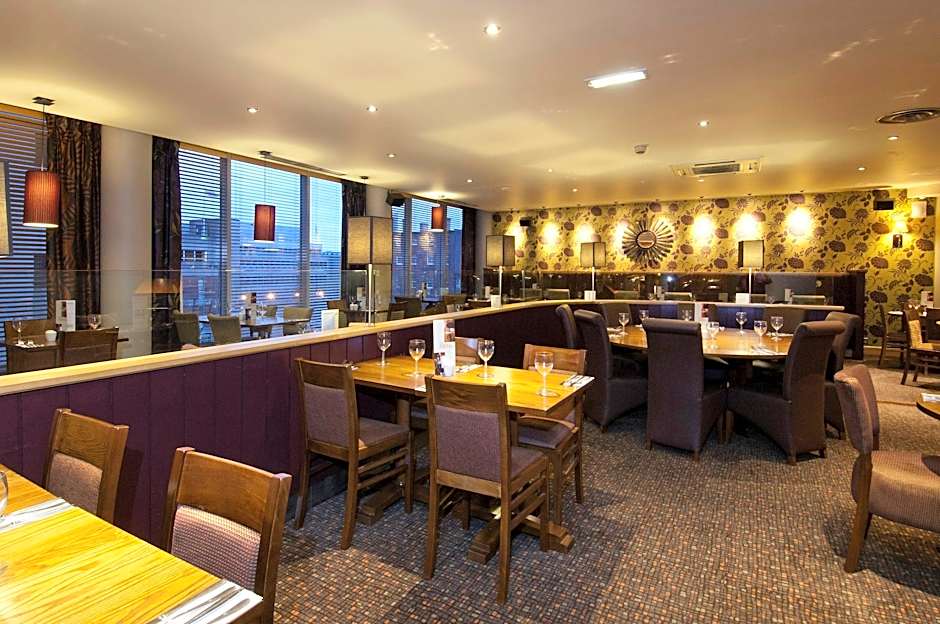 Premier Inn Sheffield City Centre Angel St