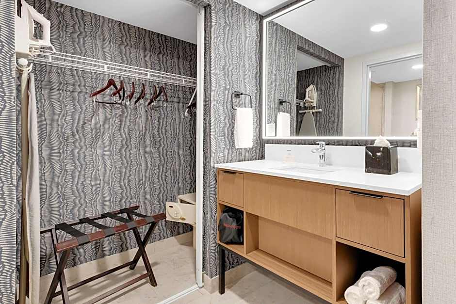 Homewood Suites By Hilton Toronto-Markham