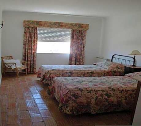 Two-Bedroom Townhouse with Sea View