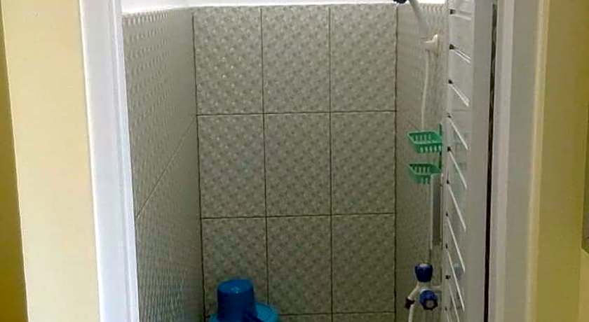 Penginapan Karanglaut Sayangheulang