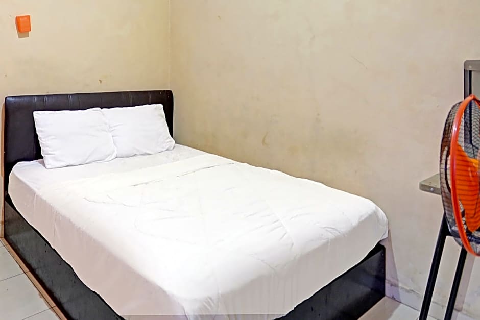 Hotel O Pelita StayNearAnugrah Sinar Lautan