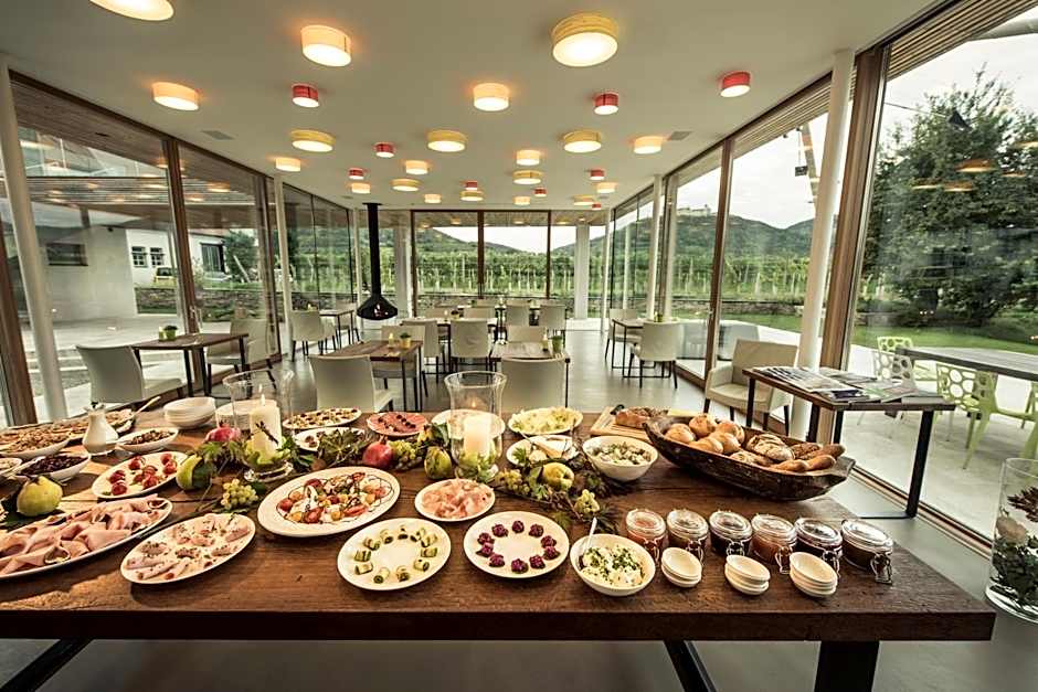 MALAT Weingut und Hotel