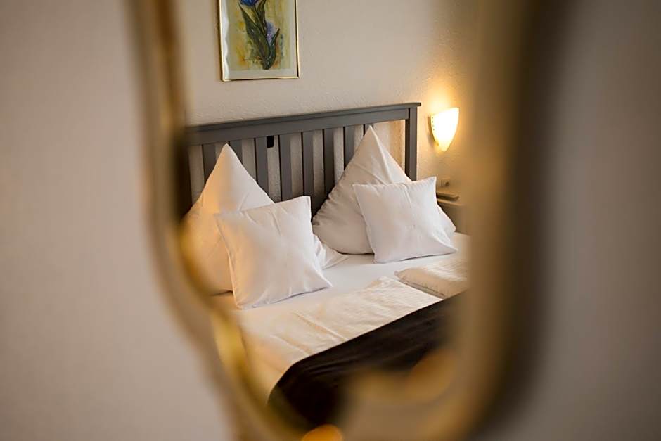 RATSKELLER Hotel & Restaurant