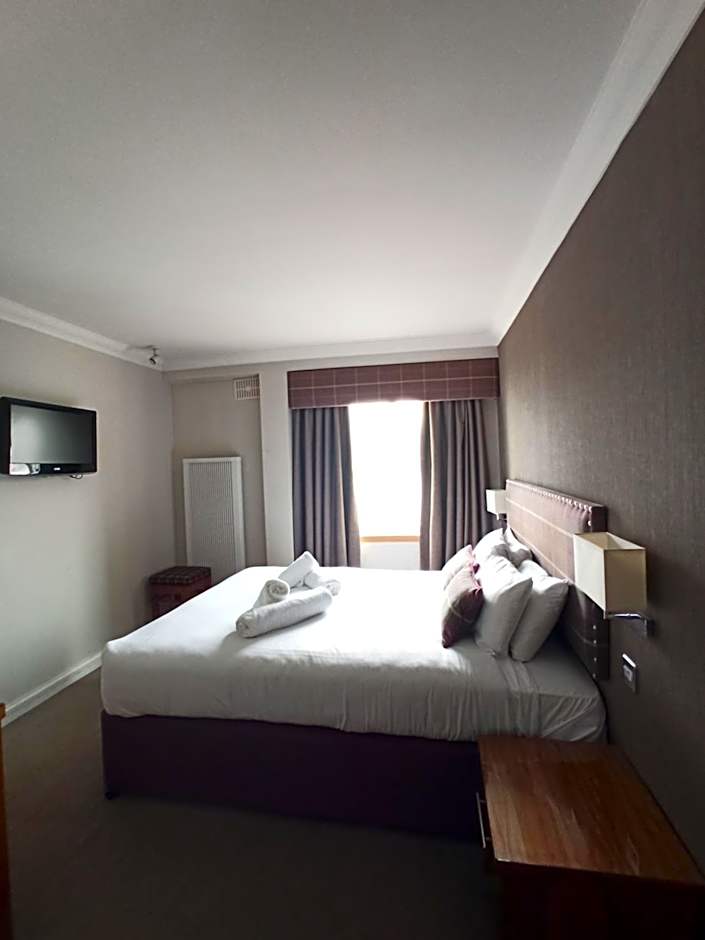 Anchor Hotel and Seabed Restaurant