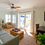 Coconut Palm Inn