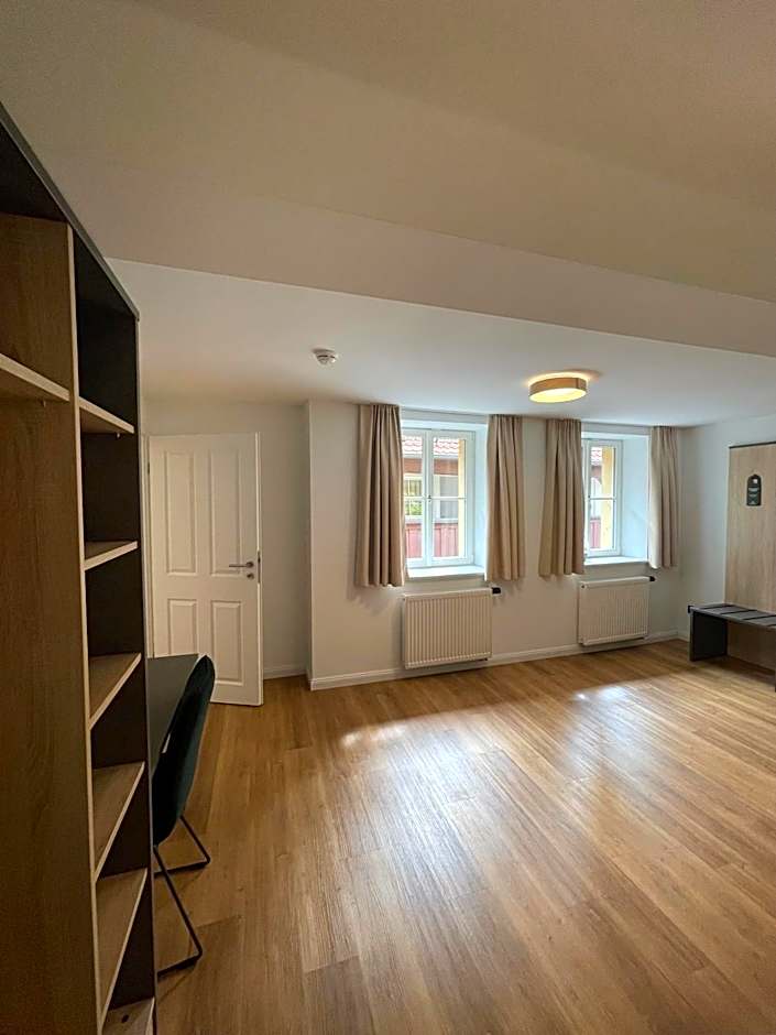 Hopfenhotel am Adenauerufer