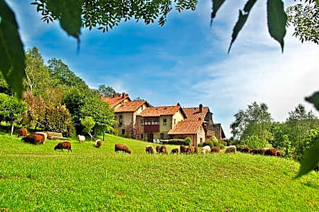 La Montaña Mágica Hotel Rural